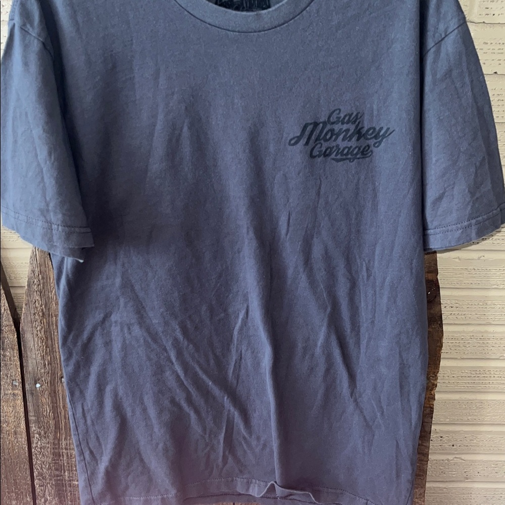 Garage Heather Gray V-Neck Tee - Picture 6 of 7